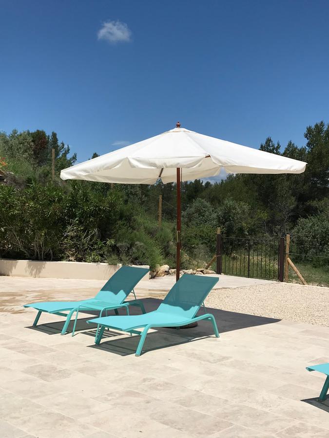 Chut ! C'Est Ici Otel Venelles Dış mekan fotoğraf