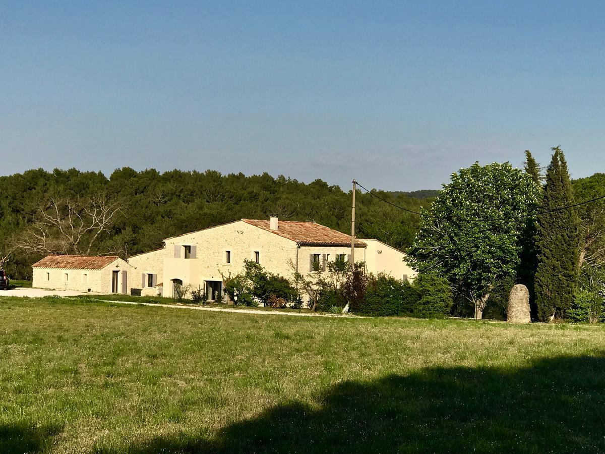 Chut ! C'Est Ici Otel Venelles Dış mekan fotoğraf